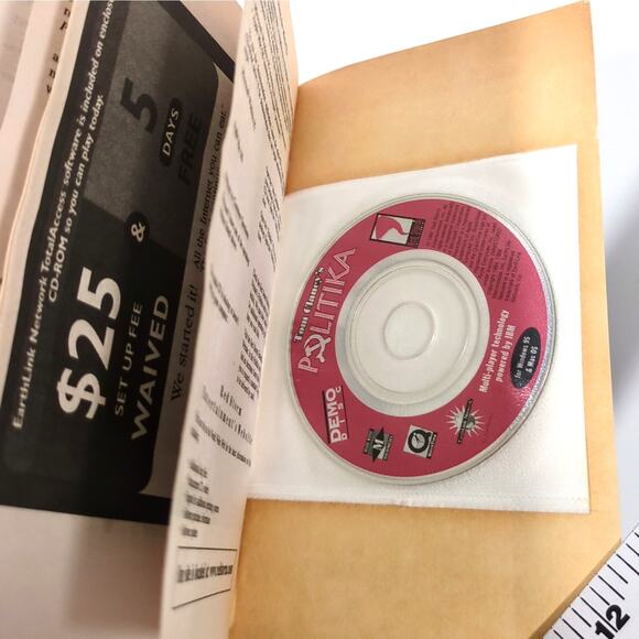 Power Plays Politika Paperback w CD-ROM Created by Tom Clancy & Martin Greenberg - Picture 4 of 5